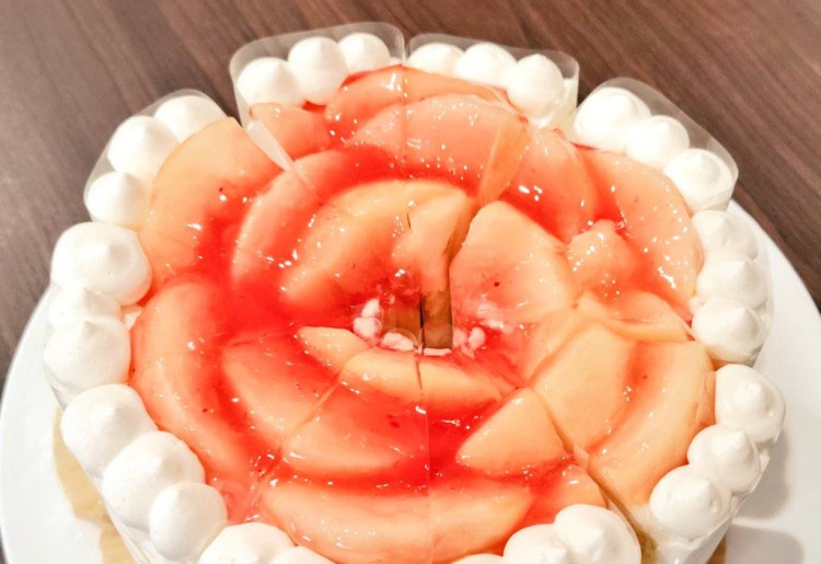桃のショートケーキ